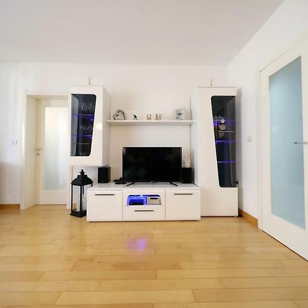 Dioniz Apartment Задар Екстериор снимка