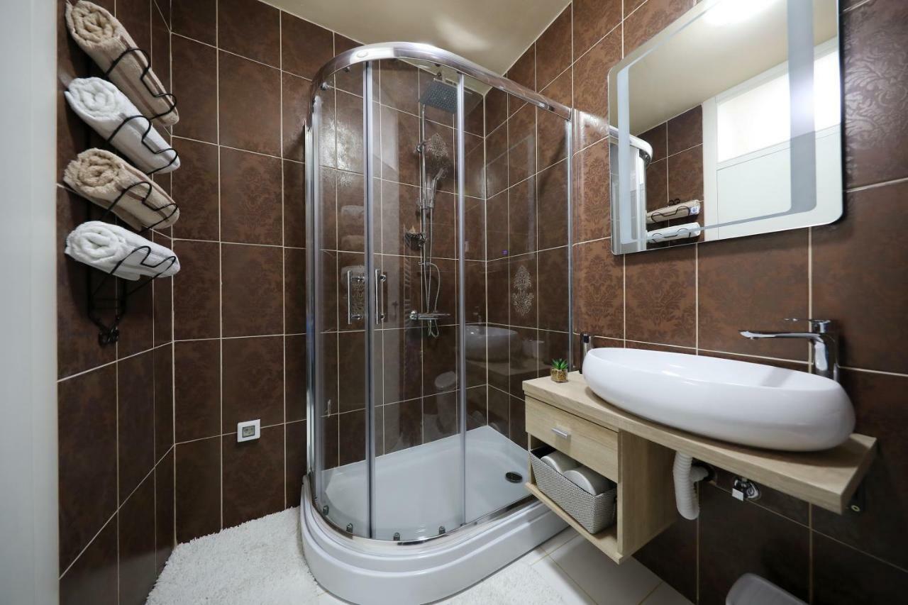 Dioniz Apartment Задар Екстериор снимка
