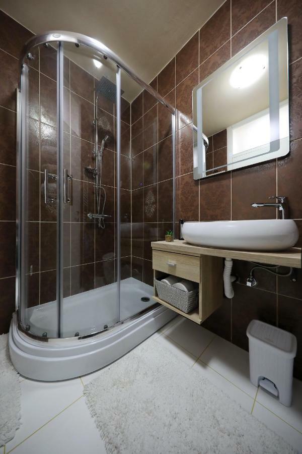 Dioniz Apartment Задар Екстериор снимка